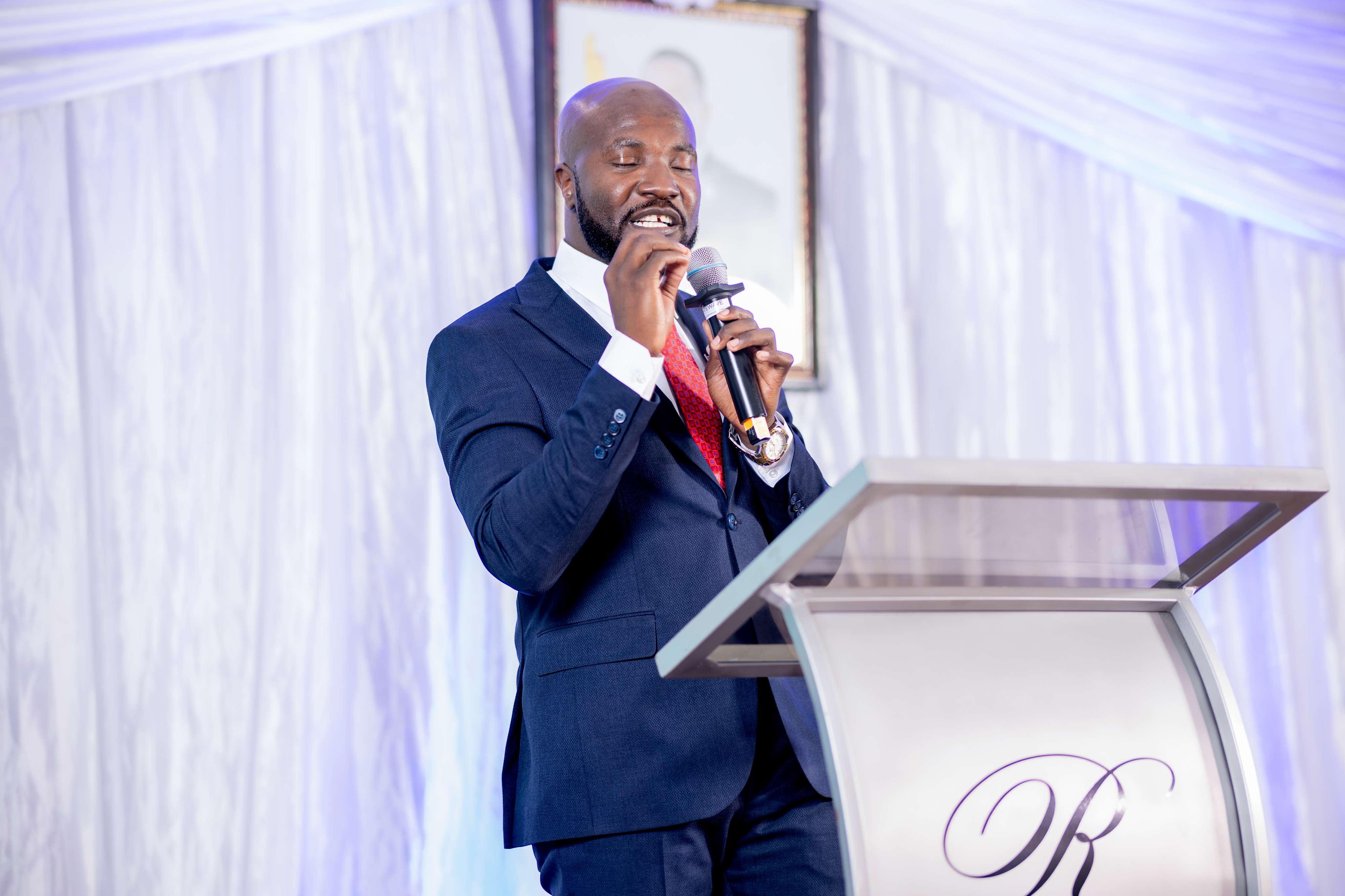 Jerry Nyazungu - Corporate Sales Trainer