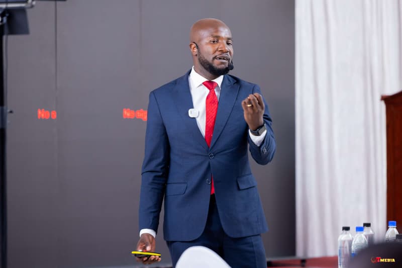 Jerry Nyazungu: Keynote, full stage